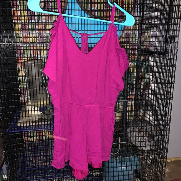 Forever 21 romper - Picture 2 of 6